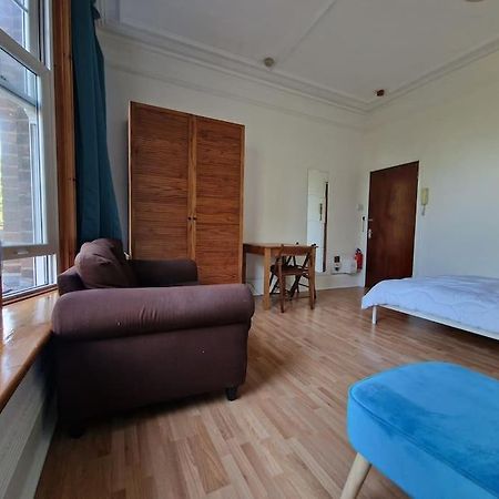 Bright Well Located Studio Flat London Exterior foto